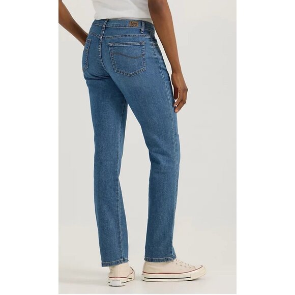 Lee Jeans Women Size 14 Denim Blue Relaxed Fit Straight Leg Mid Rise - Picture 3 of 6